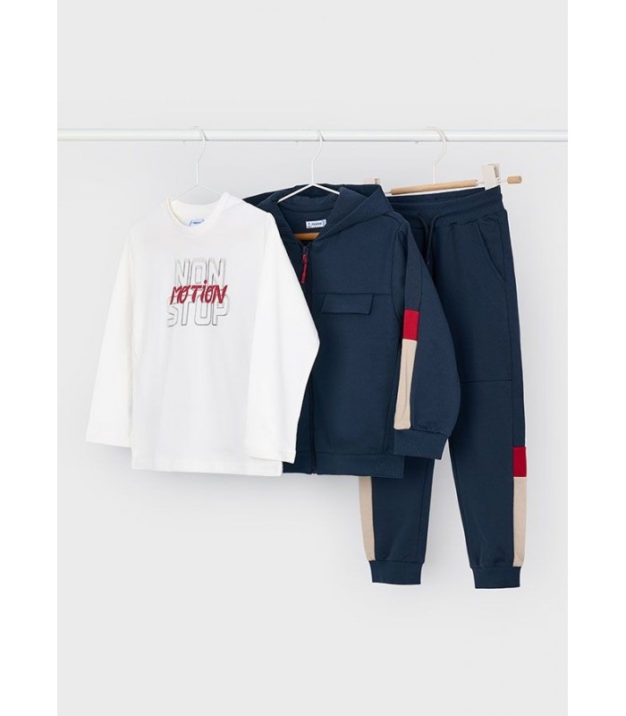 CHÁNDAL CON CAMISETA NON STOP NIÑO MAYORAL