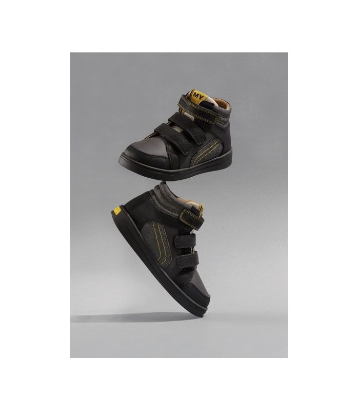 BOTIN DEPORTIVO VELCRO NIÑO MAYORAL