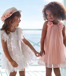 ROPA DE NIÑA